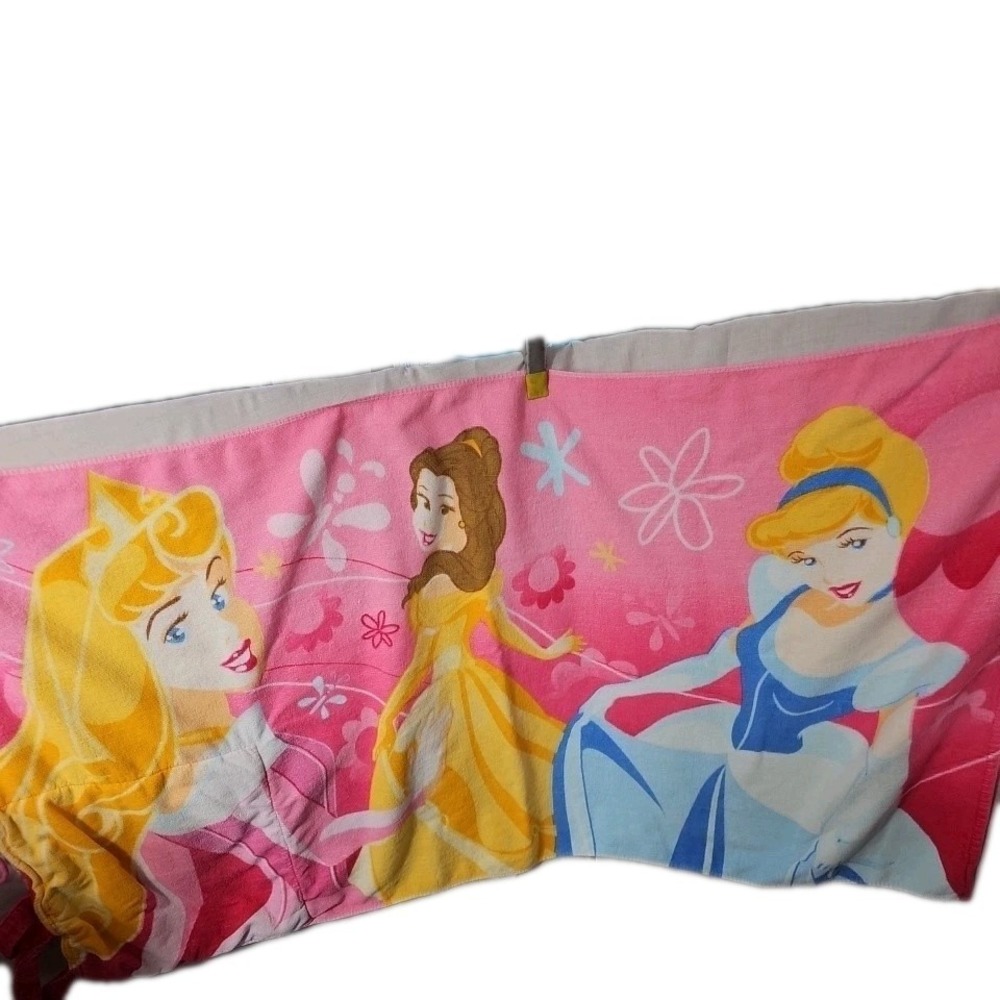 Vintage Princess Beach Towel Aurora, Belle, Cinderella 100% Cotton,Disney Store